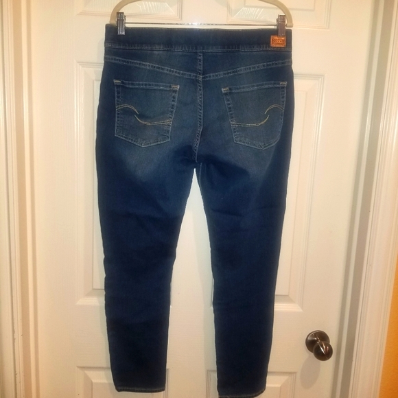 Signature Levi's Strauss Jeans - Picture 2 of 8